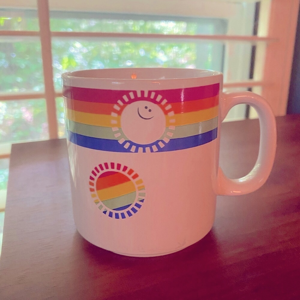 Vintage 🌈 Mug
